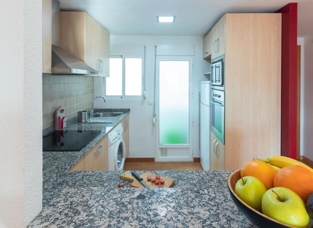 Luminoso. Comodo. Acogedor. Wifi. Junto A Ave บาเลนเซีย ภายนอก รูปภาพ