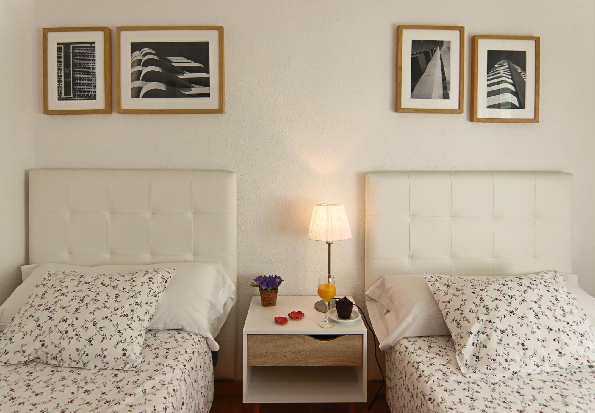 Luminoso. Comodo. Acogedor. Wifi. Junto A Ave บาเลนเซีย ภายนอก รูปภาพ